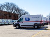 美国邮政总局运载工具所示橡树溪,伊利诺斯州,美国。美国邮政总局是一个独立的机构,美国联邦政府的行政部门。